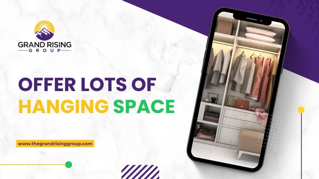 How to Design a Walk In Closet for Smart Storage
